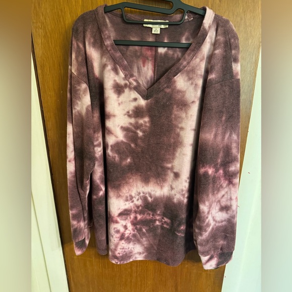 Ladies new with tags size 2X pullover by Misia Curvy - Picture 1 of 13